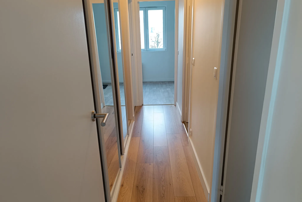 Bel appartement lumineux 73 m² à Montigny-le-Bretonneux 