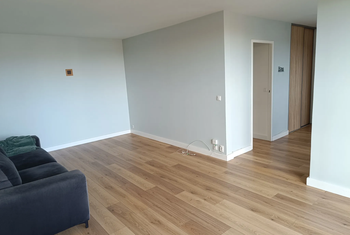 Bel appartement lumineux 73 m² à Montigny-le-Bretonneux 