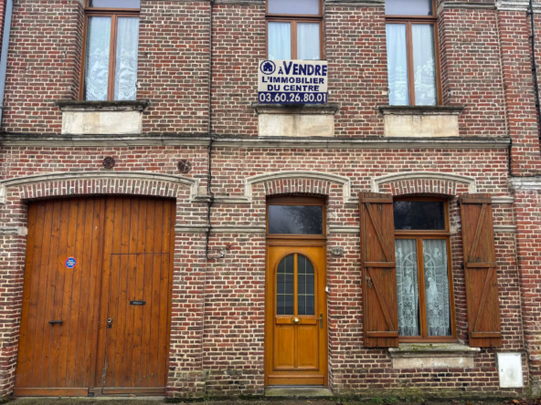 Maison de ville spacieuse à vendre à Abbeville avec garage