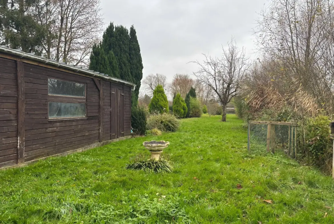 Maison de ville spacieuse à vendre à Abbeville avec garage 