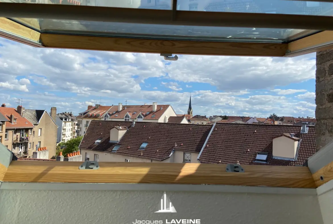 Appartement 2 pièces sous combles à Metz-Sablon - Investissement 