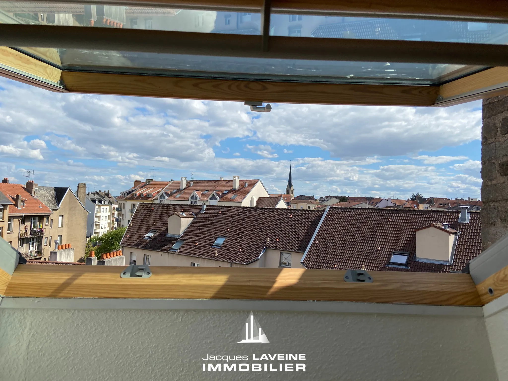 Appartement 2 pièces sous combles à Metz-Sablon - Investissement 