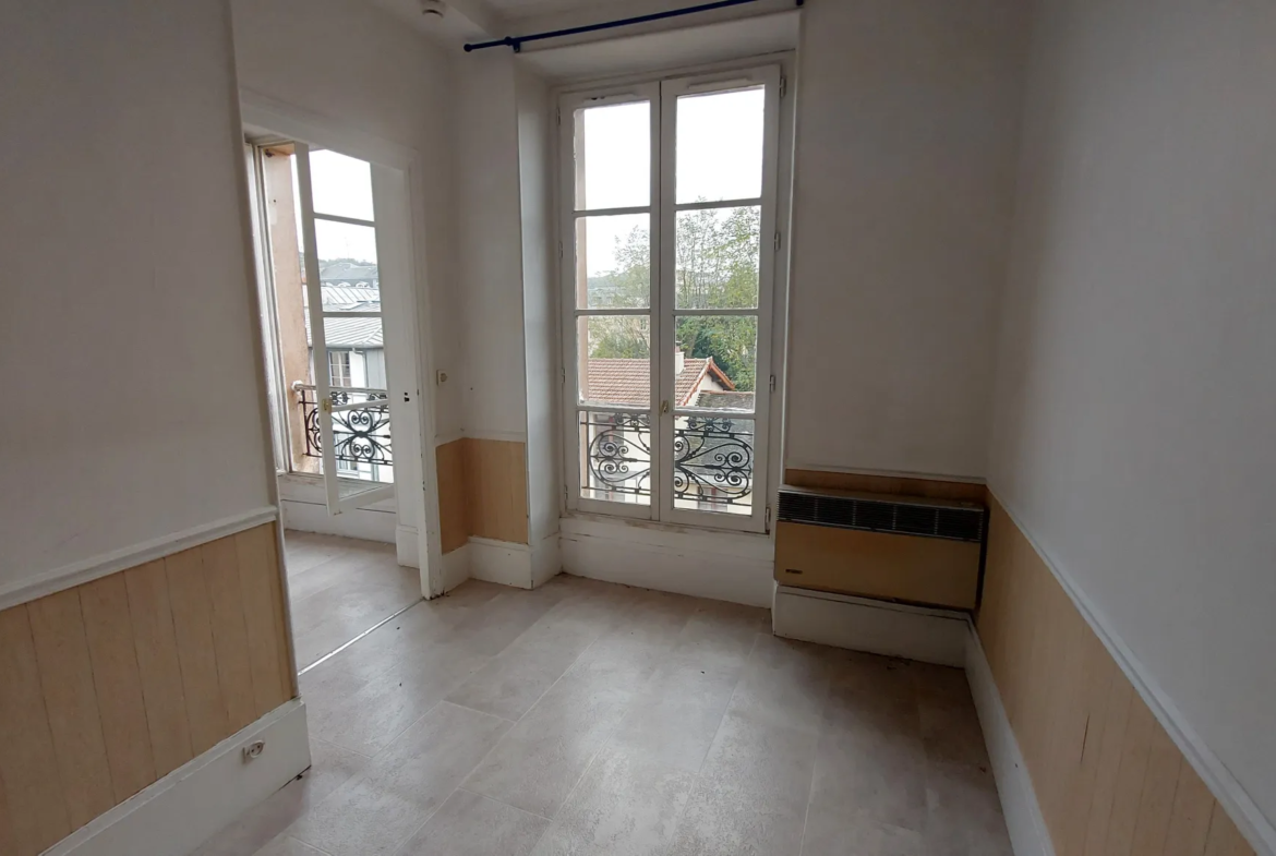 Appartement 2 pièces à vendre à Versailles, quartier Saint-Louis 