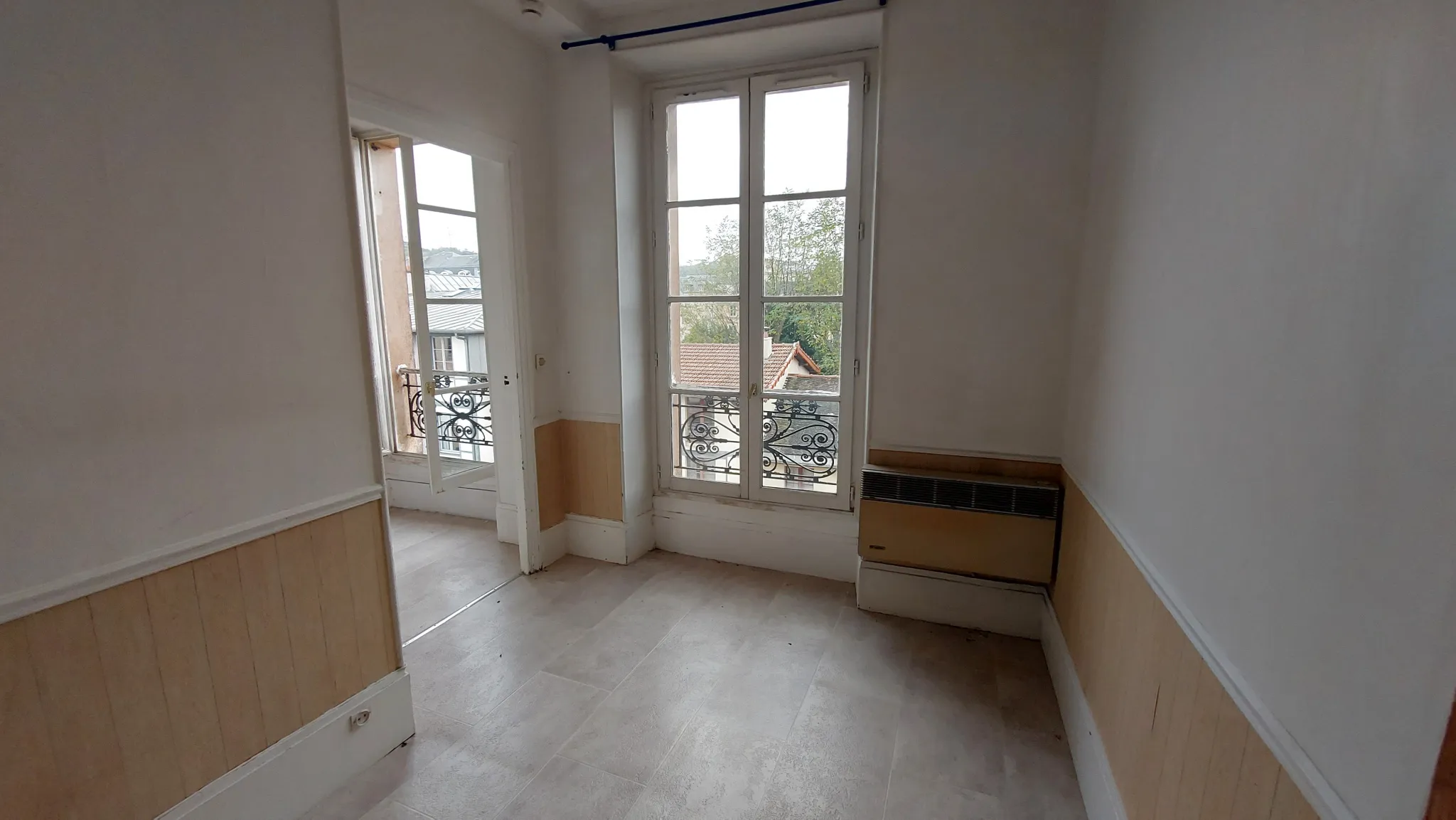 Appartement 2 pièces à vendre à Versailles, quartier Saint-Louis 