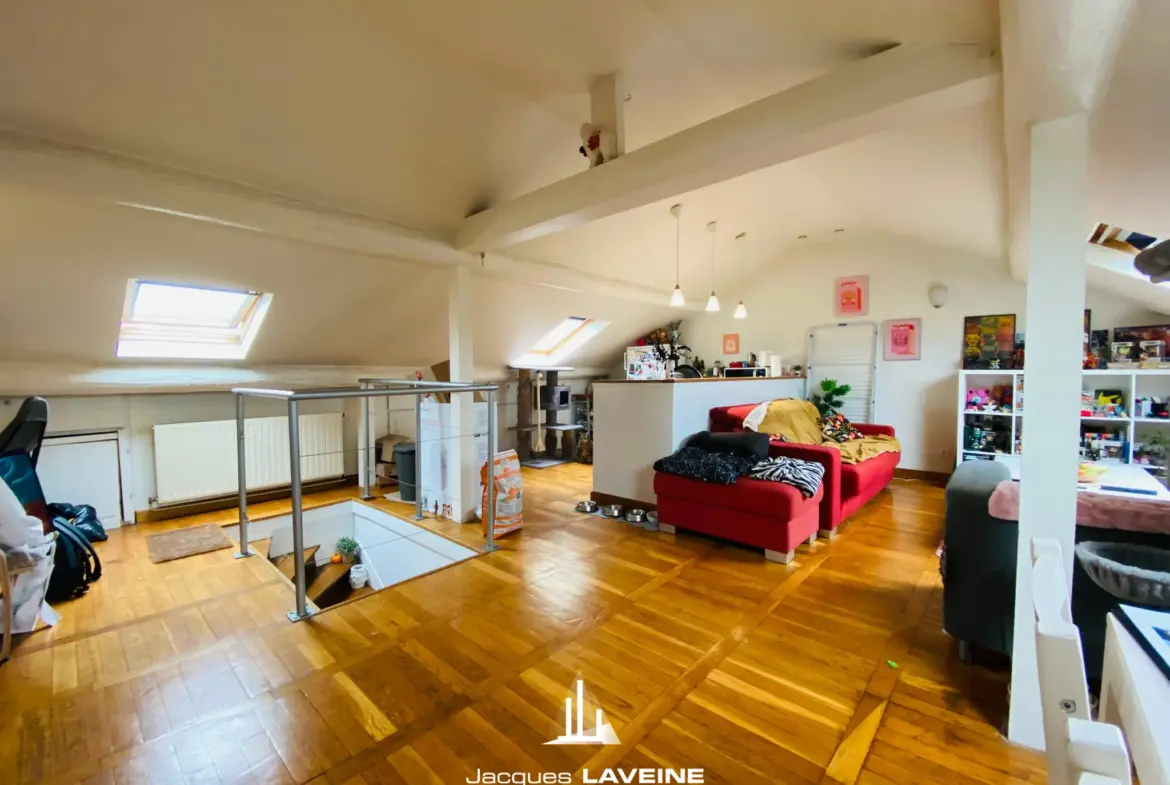 Appartement Loft 2 pièces à Metz-Sablon - 108 000 € 