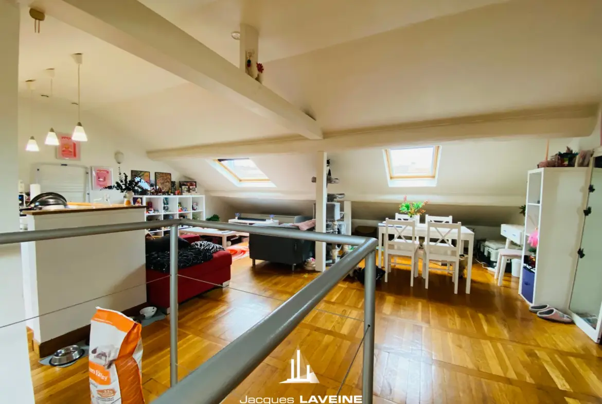 Appartement Loft 2 pièces à Metz-Sablon - 108 000 € 