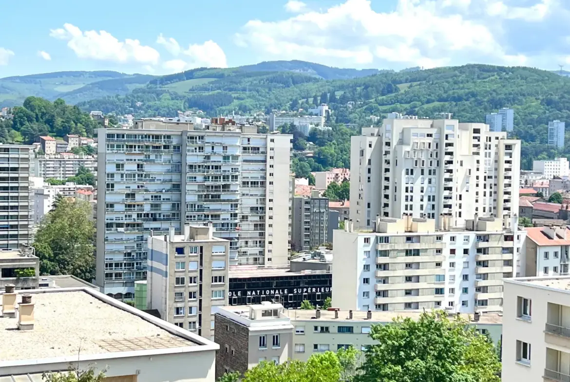 Appartement F3 lumineux avec balcon à Saint-Étienne 