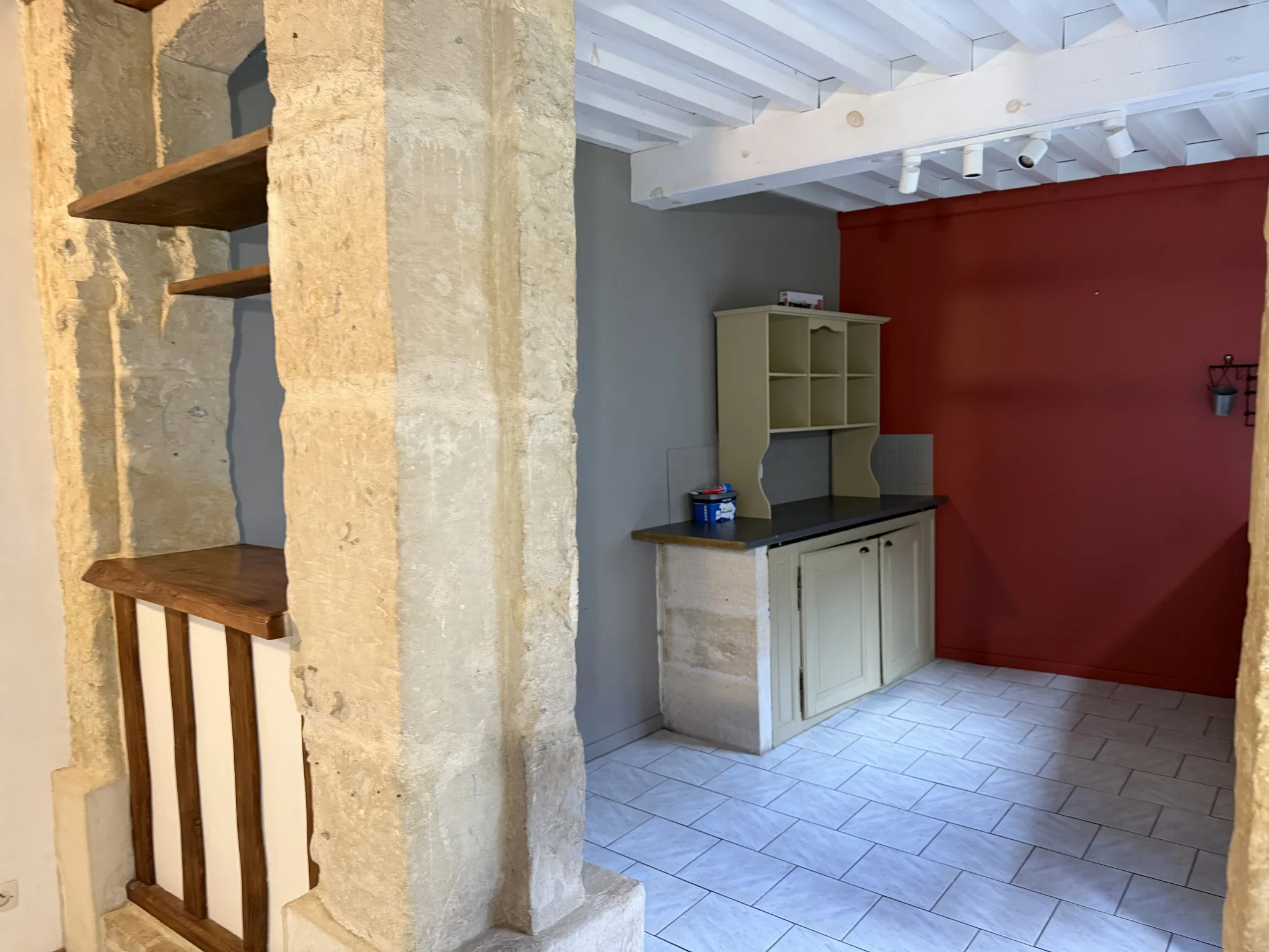 Maison lumineuse à vendre au centre de Livarot - 108 m² 