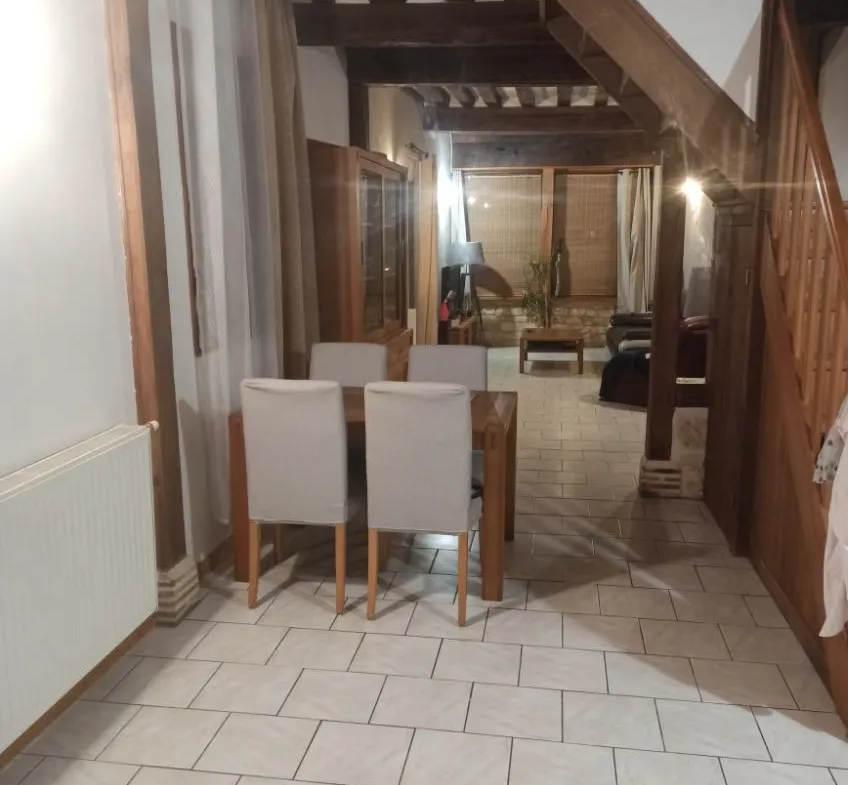 Maison lumineuse à vendre au centre de Livarot - 108 m² 