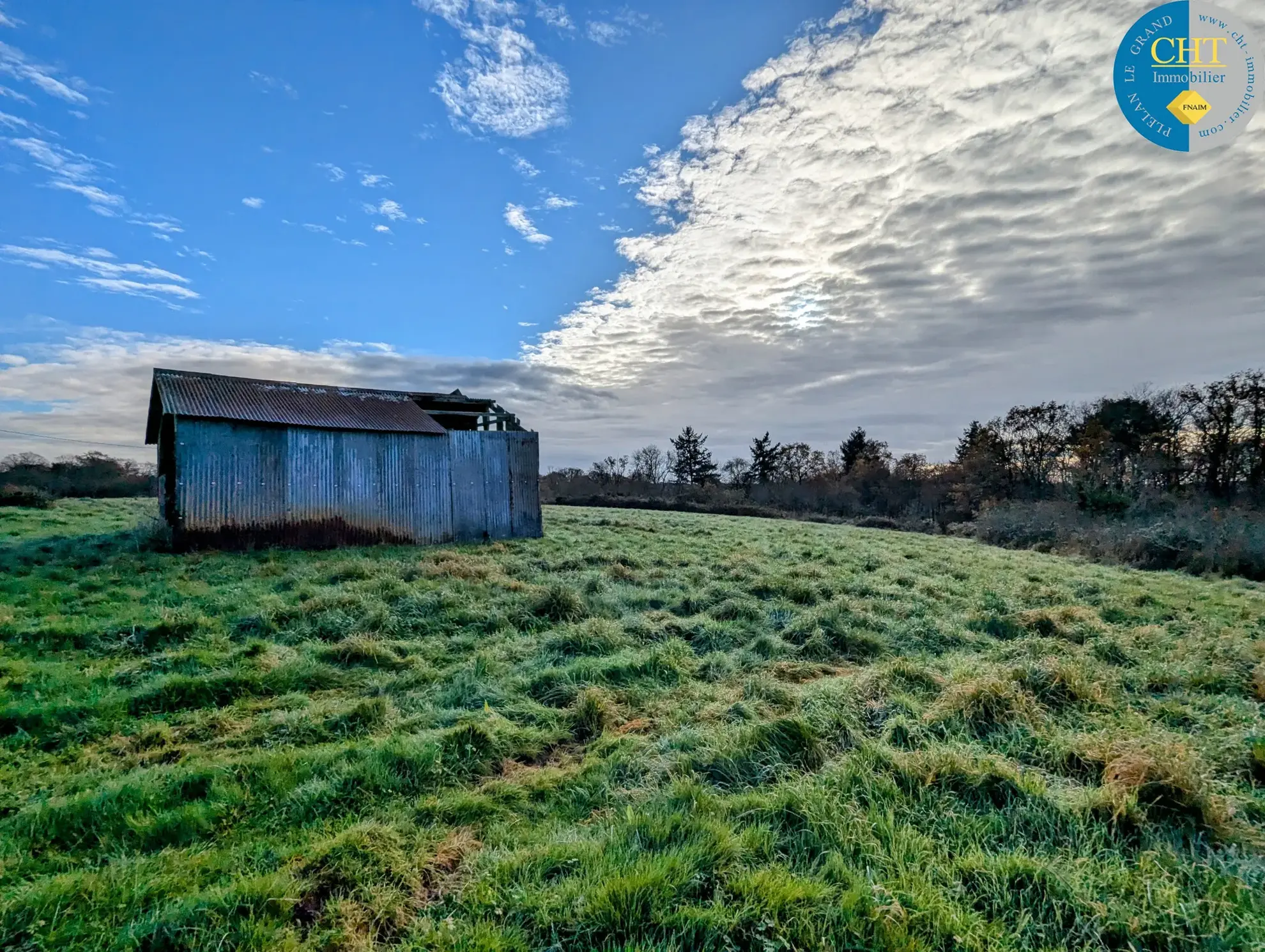 Terrain à bâtir hors lotissement à Monteneuf - 16 100 € 