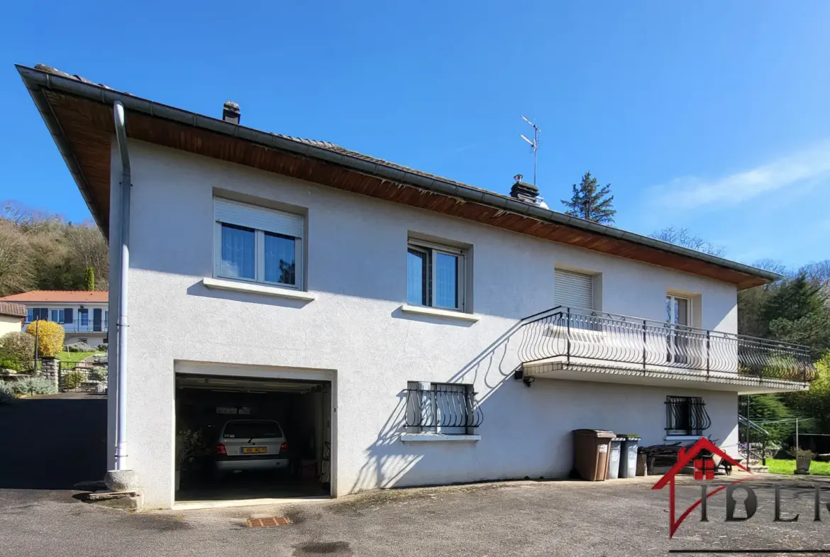 Maison spacieuse avec 4 chambres à Vesoul 