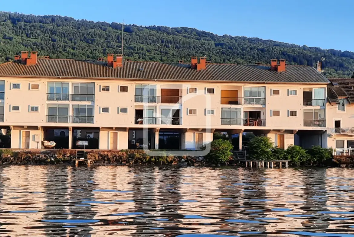 Vente d'Appartement d'Exception au Bord du Lac à Lugrin 