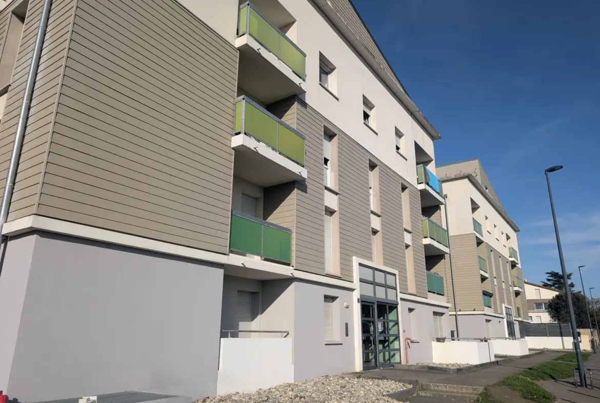 Appartement T1 de 37 m2 à Toulouse Saint Martin du Touch avec parking 