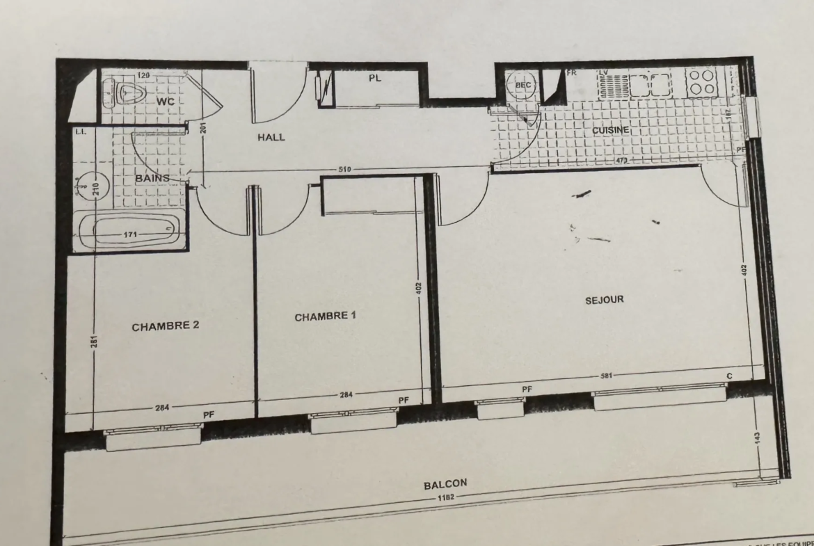 Vente d'un Appartement de Type 3 à Tourcoing avec Balcon et Garage 