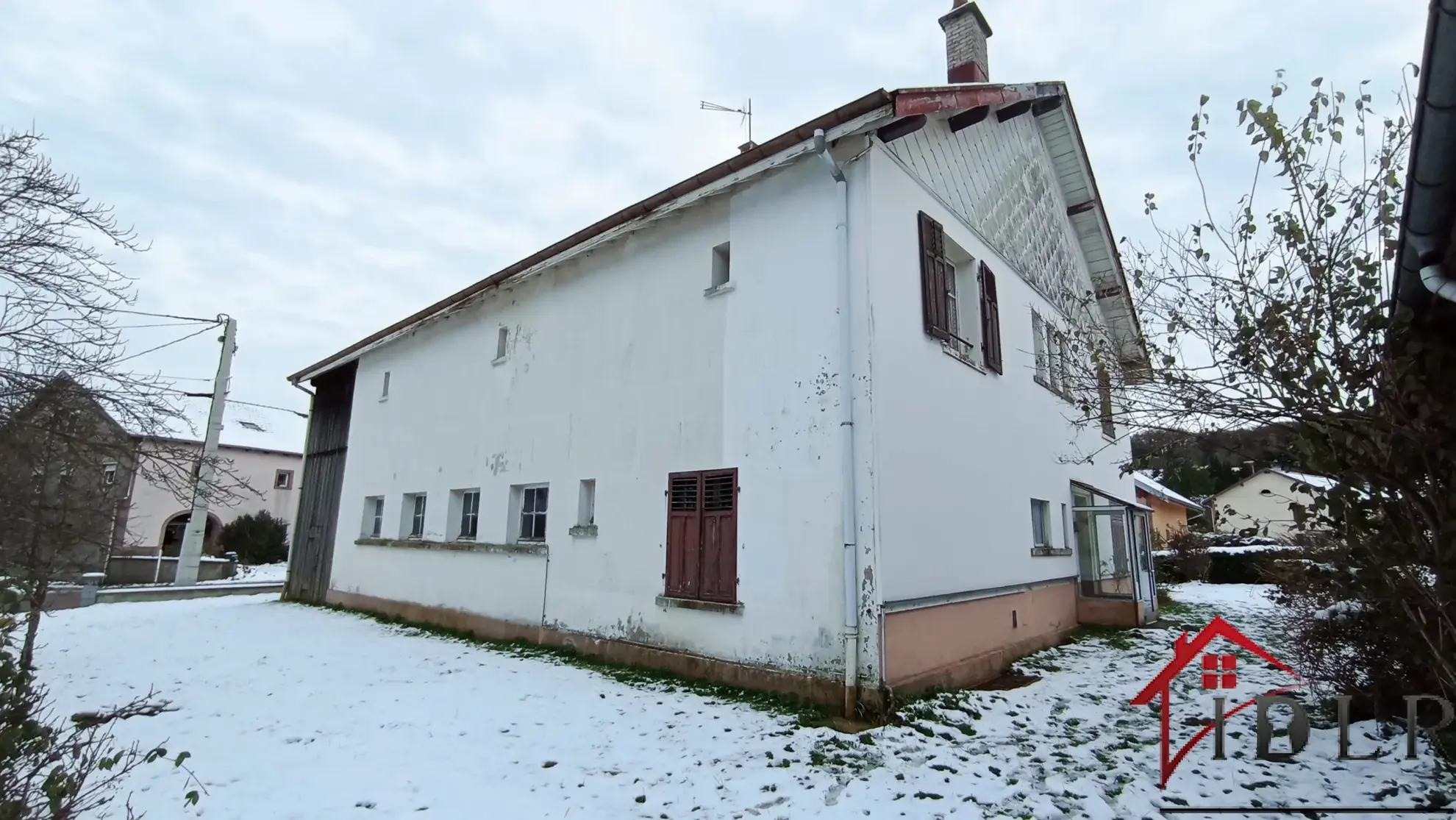 Ancienne ferme à rénover à Beauménil - 153 m2 avec terrain 