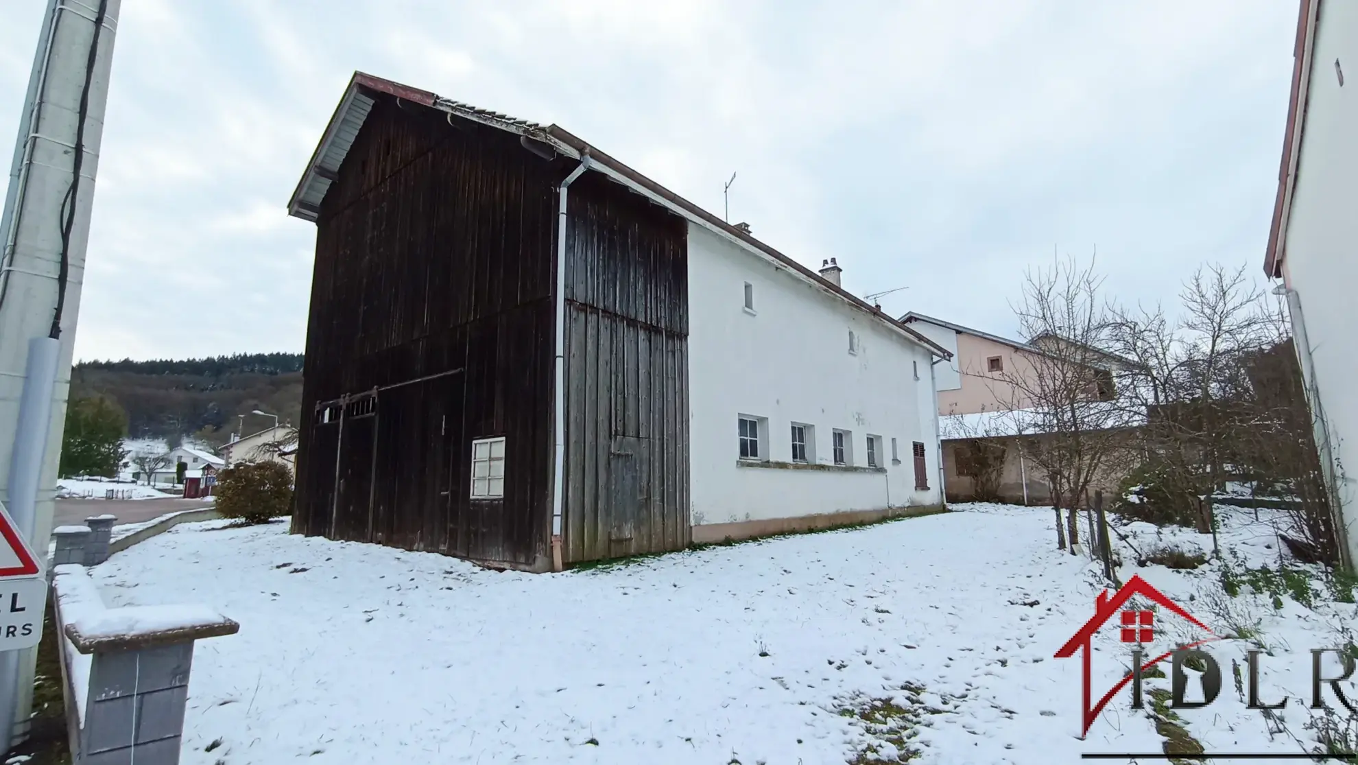 Ancienne ferme à rénover à Beauménil - 153 m2 avec terrain 