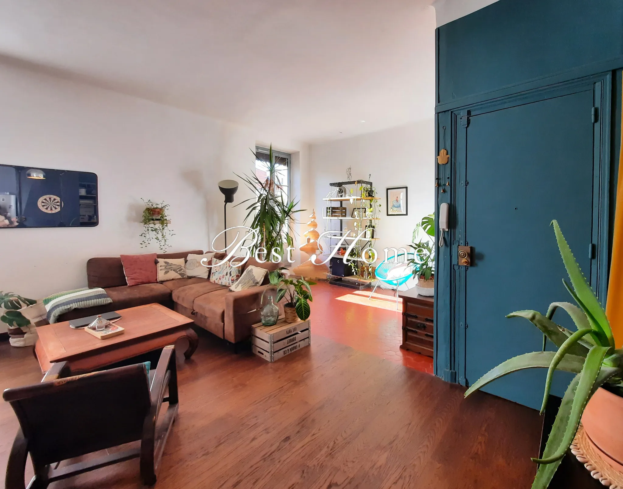 À vendre : Appartement de caractère à Nîmes Centre, 84 m² 