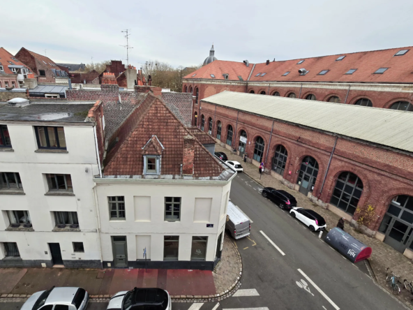 À vendre : Studio lumineux et rénové au cœur du Vieux-Lille