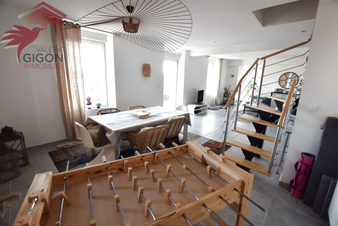 À vendre : Appartement contemporain avec terrasse et jardin à Montbéliard 