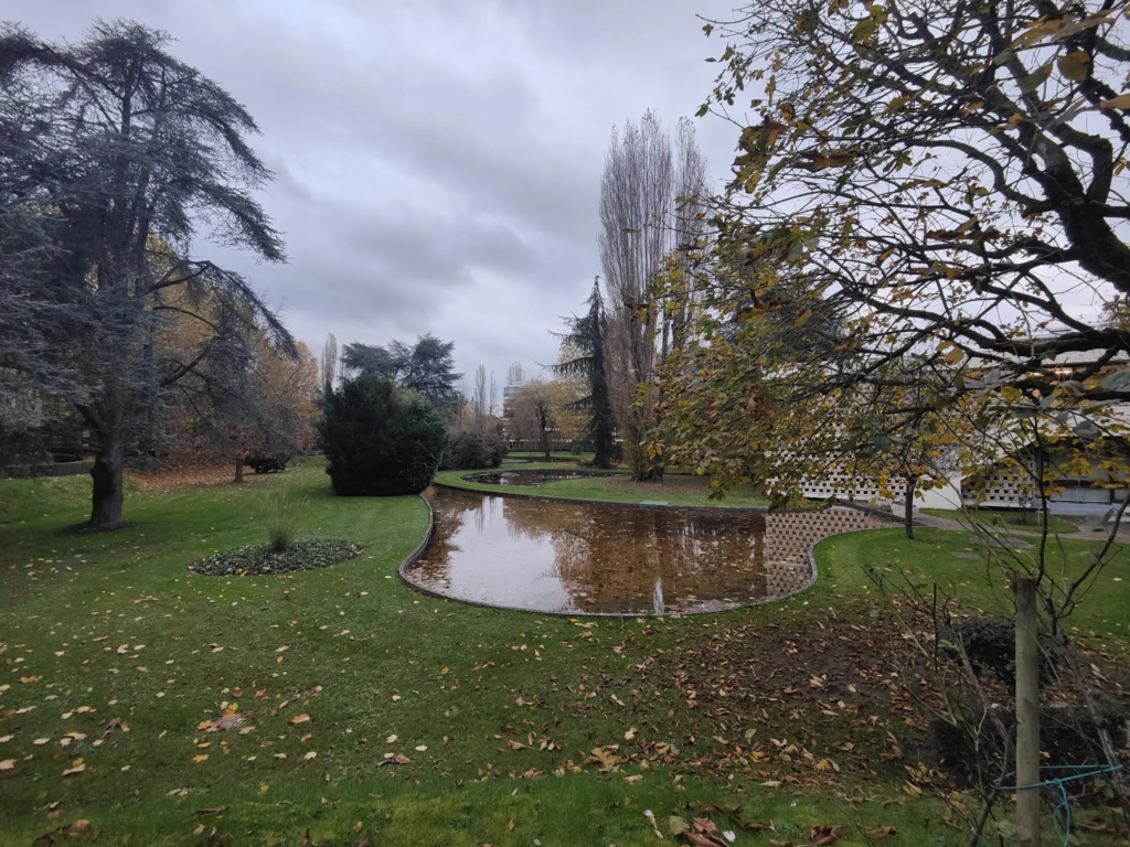 Appartement spacieux T2 à vendre à Le Chesnay Rocquencourt