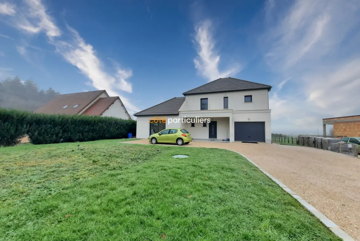 Maison individuelle moderne de 145 m² à Le Deschaux 