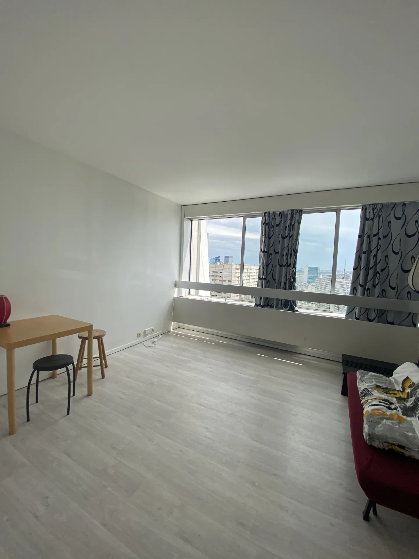 Studio en vente à Puteaux avec vue exceptionnelle sur Paris 