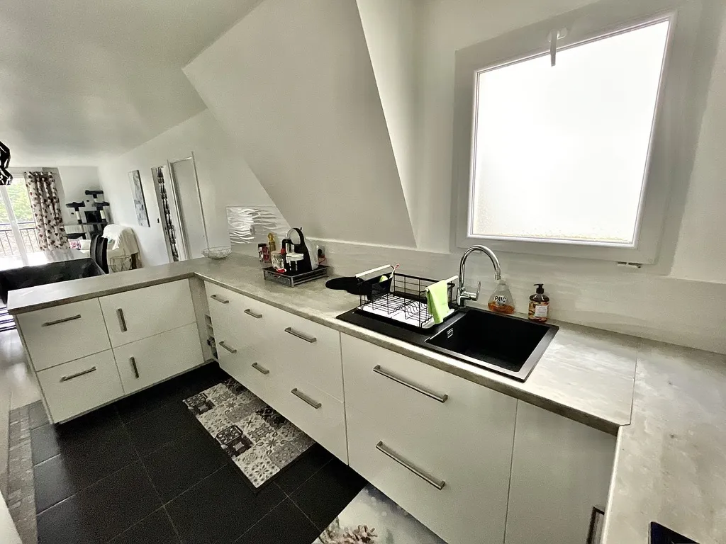 À vendre : Appartement neuf de 61,3 m² à Boissy St Léger - 275,000 € 