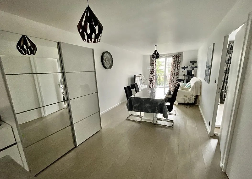 À vendre : Appartement neuf de 61,3 m² à Boissy St Léger - 275,000 € 