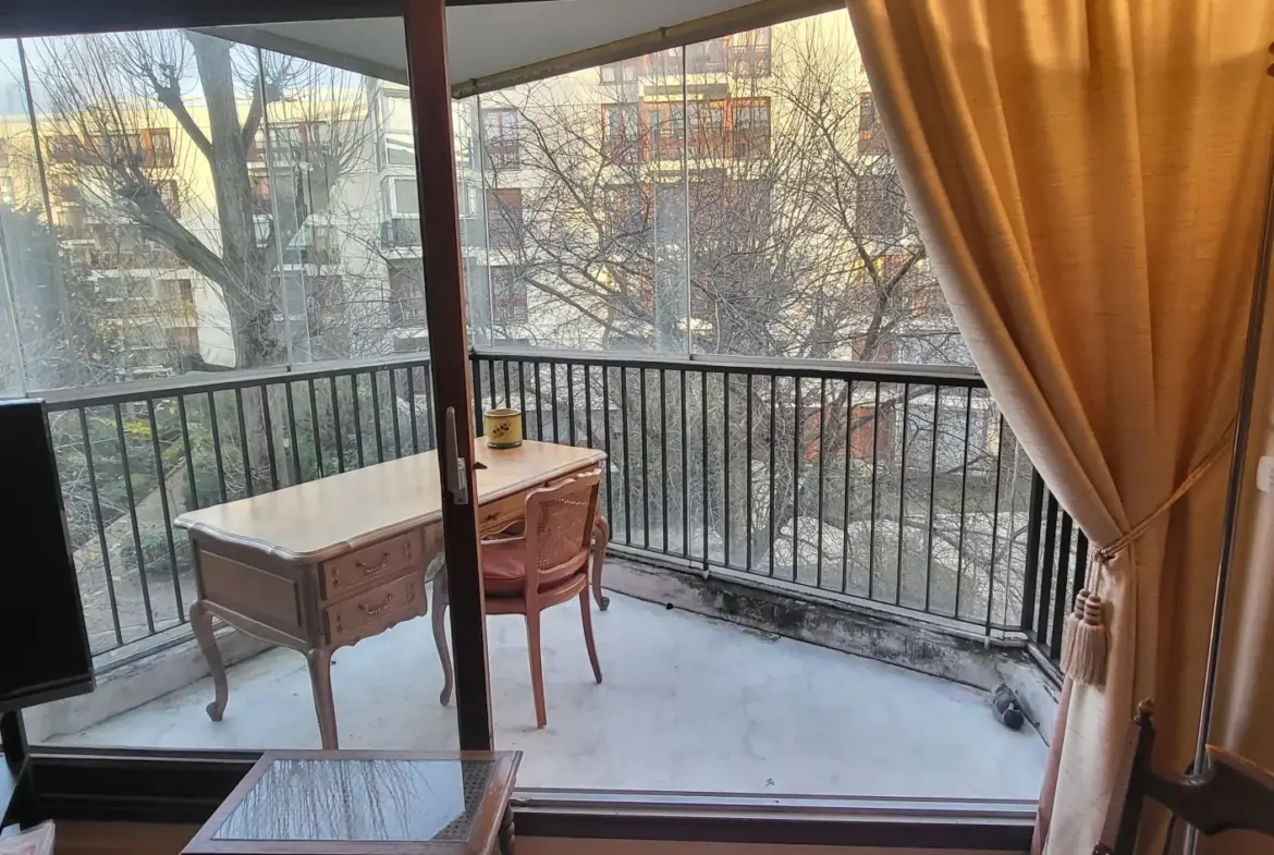 À vendre : Appartement 2 pièces au Chesnay Rocquencourt proche du parc 