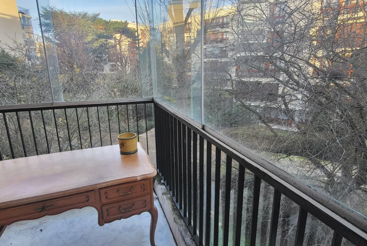 À vendre : Appartement 2 pièces au Chesnay Rocquencourt proche du parc 