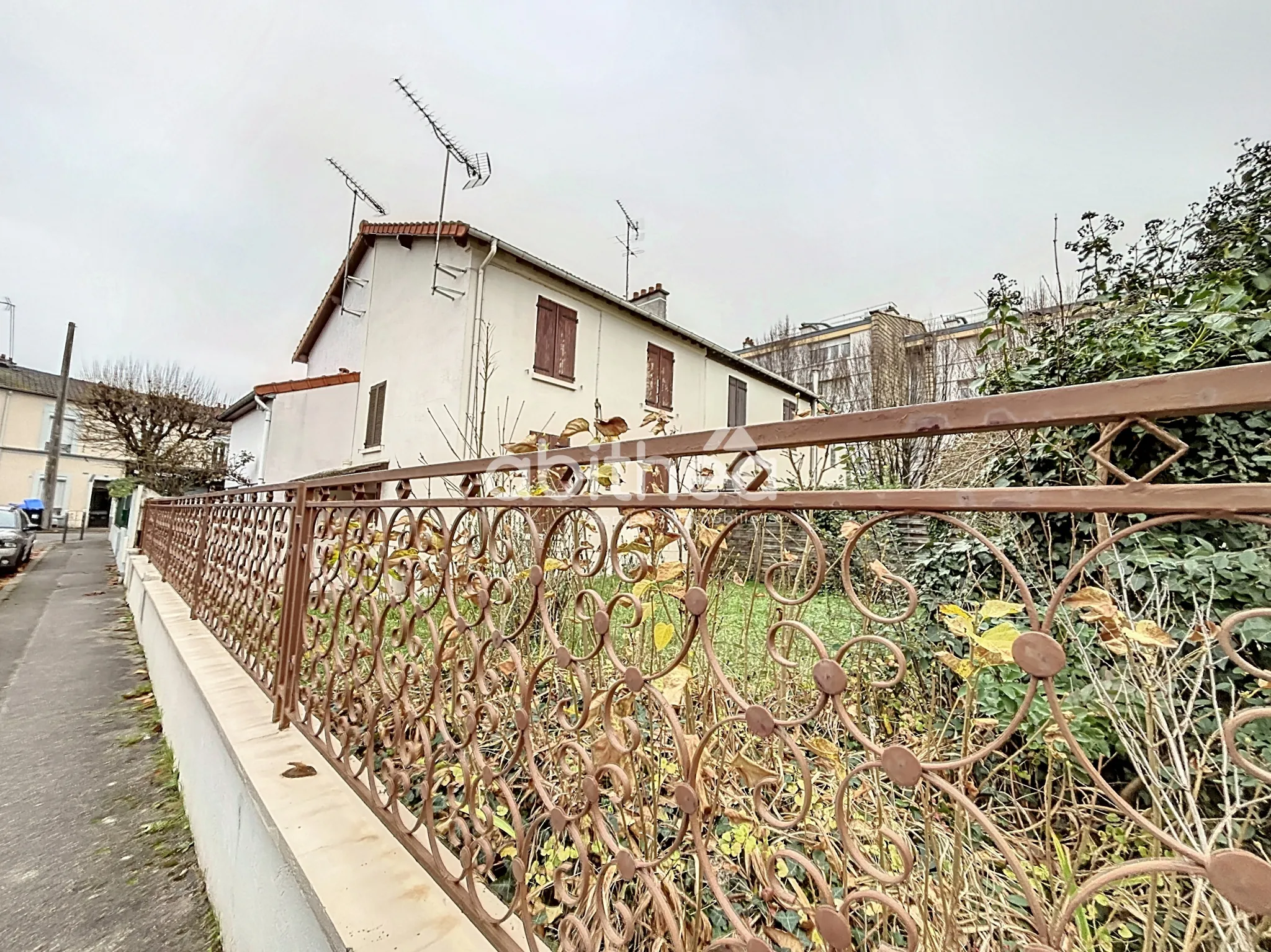 Maison 3 pièces duplex avec terrain et box à Choisy-le-Roi 