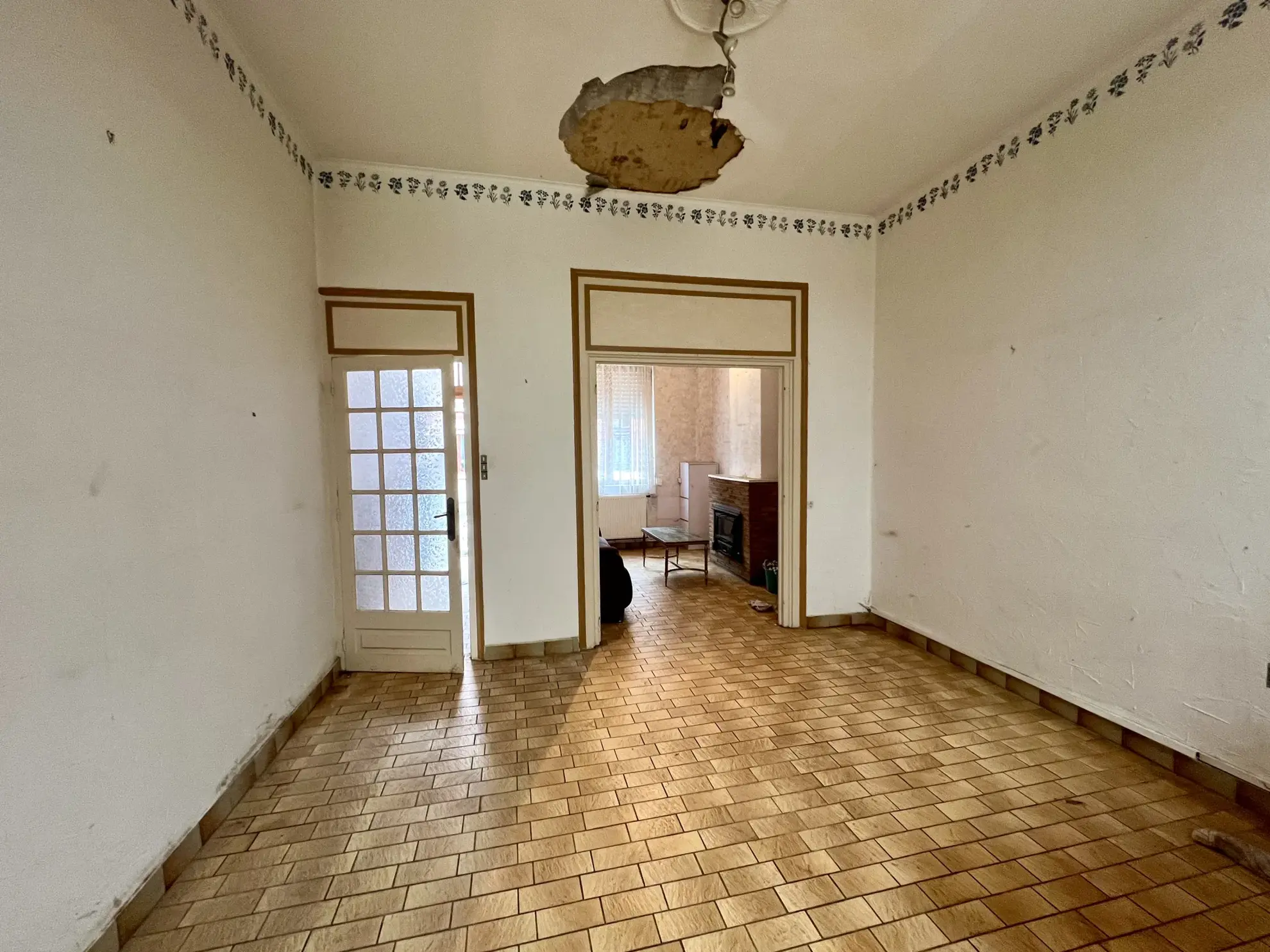 Charmante maison des années 30 à vendre à Roubaix 