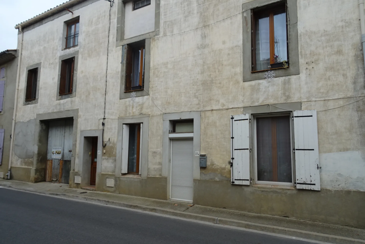 Immeuble avec 3 appartements à Pepieux, Minervois 