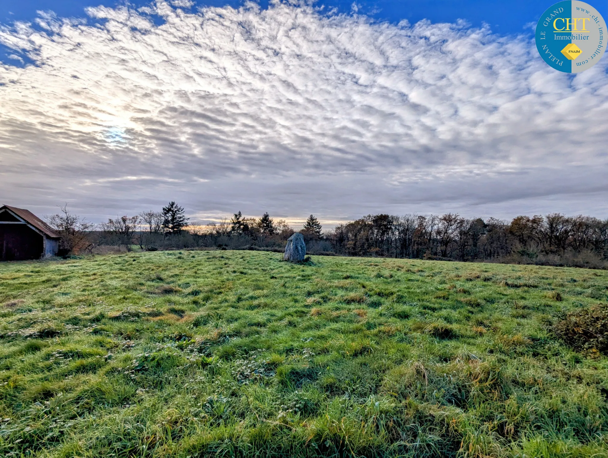 Terrain à bâtir hors lotissement à Monteneuf - 922 m2 à 15 100 € 