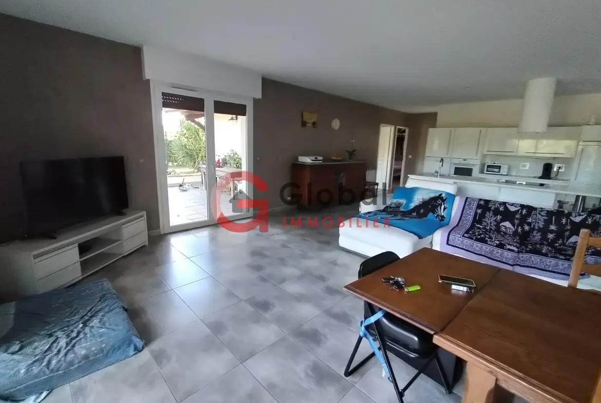 Vente Maison moderne à Renung - 141 m² avec garage et terrain 