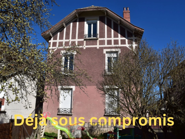 Maison à vendre à Arlanc avec deux appartements et garage