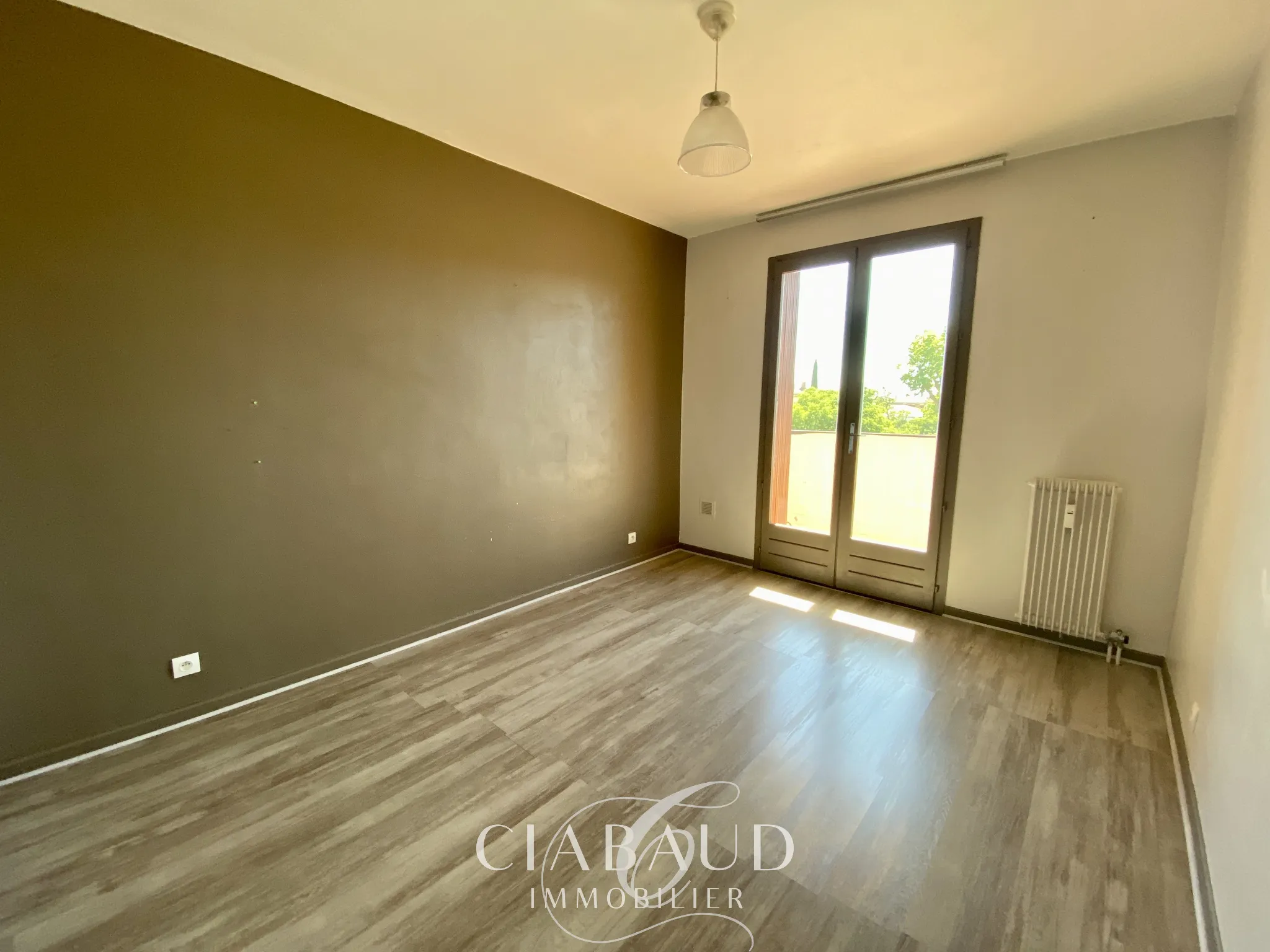 Appartement T2 44,65 m² avec balcon et cave à Aix-en-Provence 