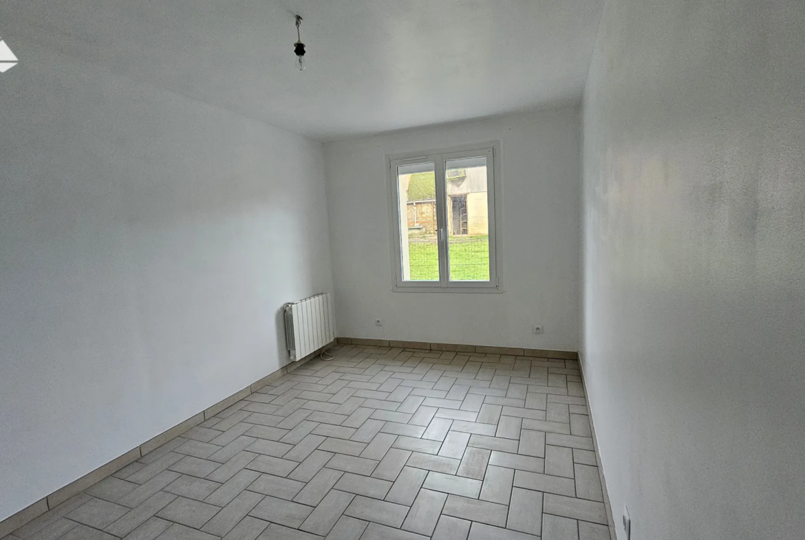 Vente maison plain-pied 3 chambres - Longueville sur Scie 