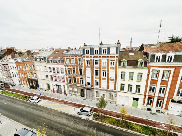 À vendre : Grand studio lumineux à Lille Solférino