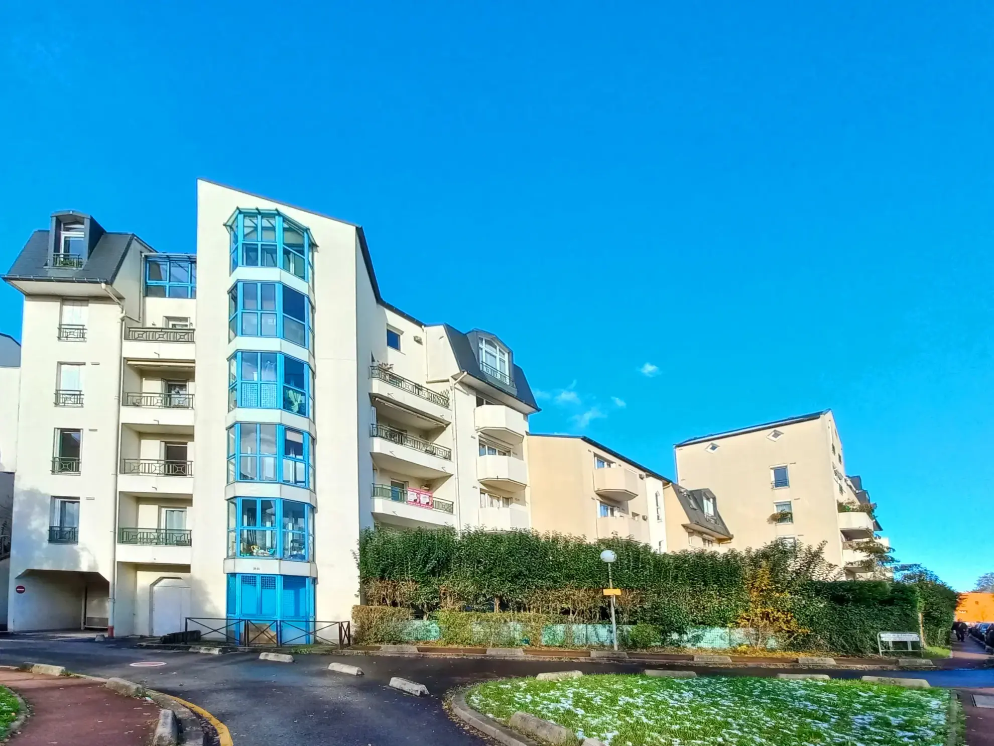 Appartement atypique 3/4 pièces à Creteil avec jardin d'hiver 