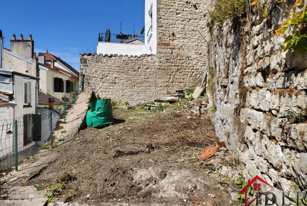 Charmante maison individuelle à vendre à Bourbonne-les-Bains 