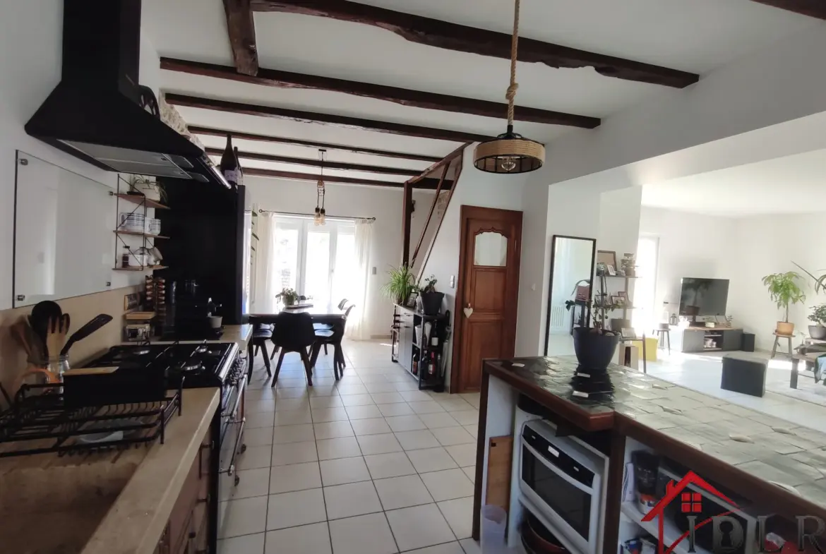 A vendre : Maison individuelle à Bourbonne-les-Bains - 125 000 euros 