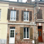 Maison de ville à vendre à Abbeville - 3 chambres, cour, investissez maintenant!