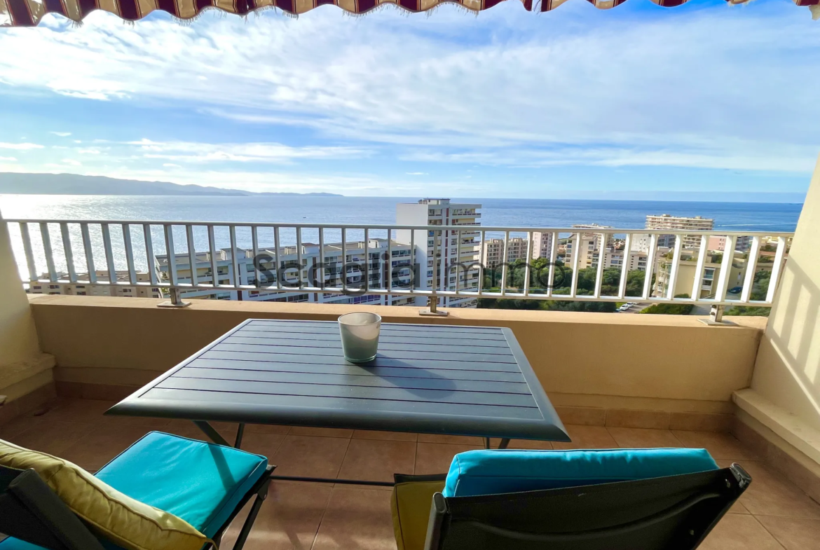 À vendre : Appartement T2 avec terrasse et vue mer à Ajaccio 