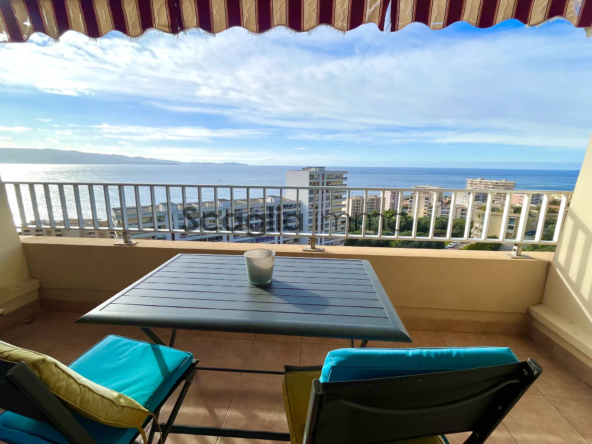 À vendre : Appartement T2 avec terrasse et vue mer à Ajaccio