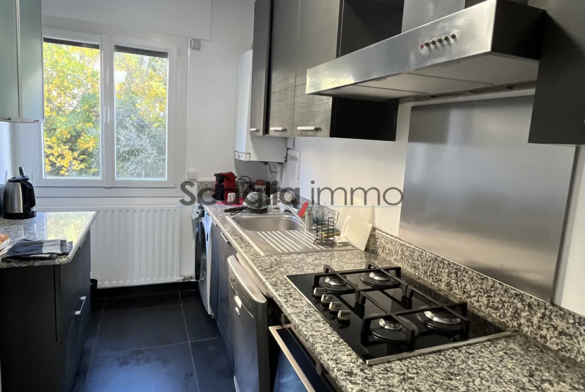 À vendre : Appartement T2 avec terrasse et vue mer à Ajaccio 