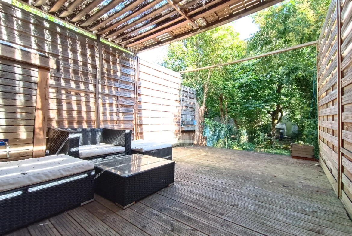 Maison type 4 avec jardinet à Clos Chassaing, Périgueux 