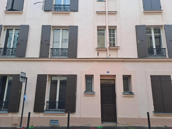 Appartement T2 à rénover à Paris - Rue Santos Dumont