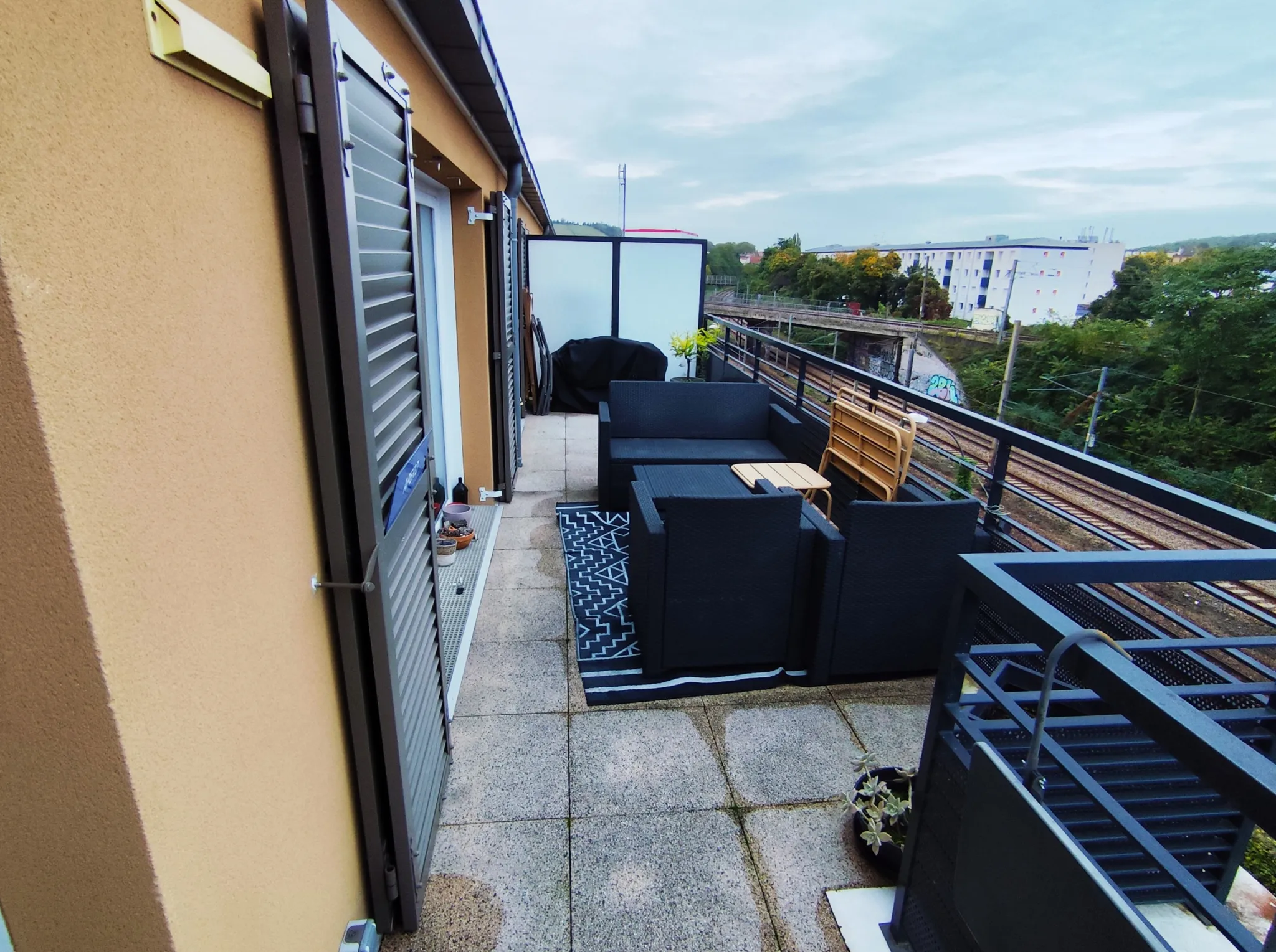 Appartement 2 pièces rénové à Paris 75015 - Idéal pied-à-terre 