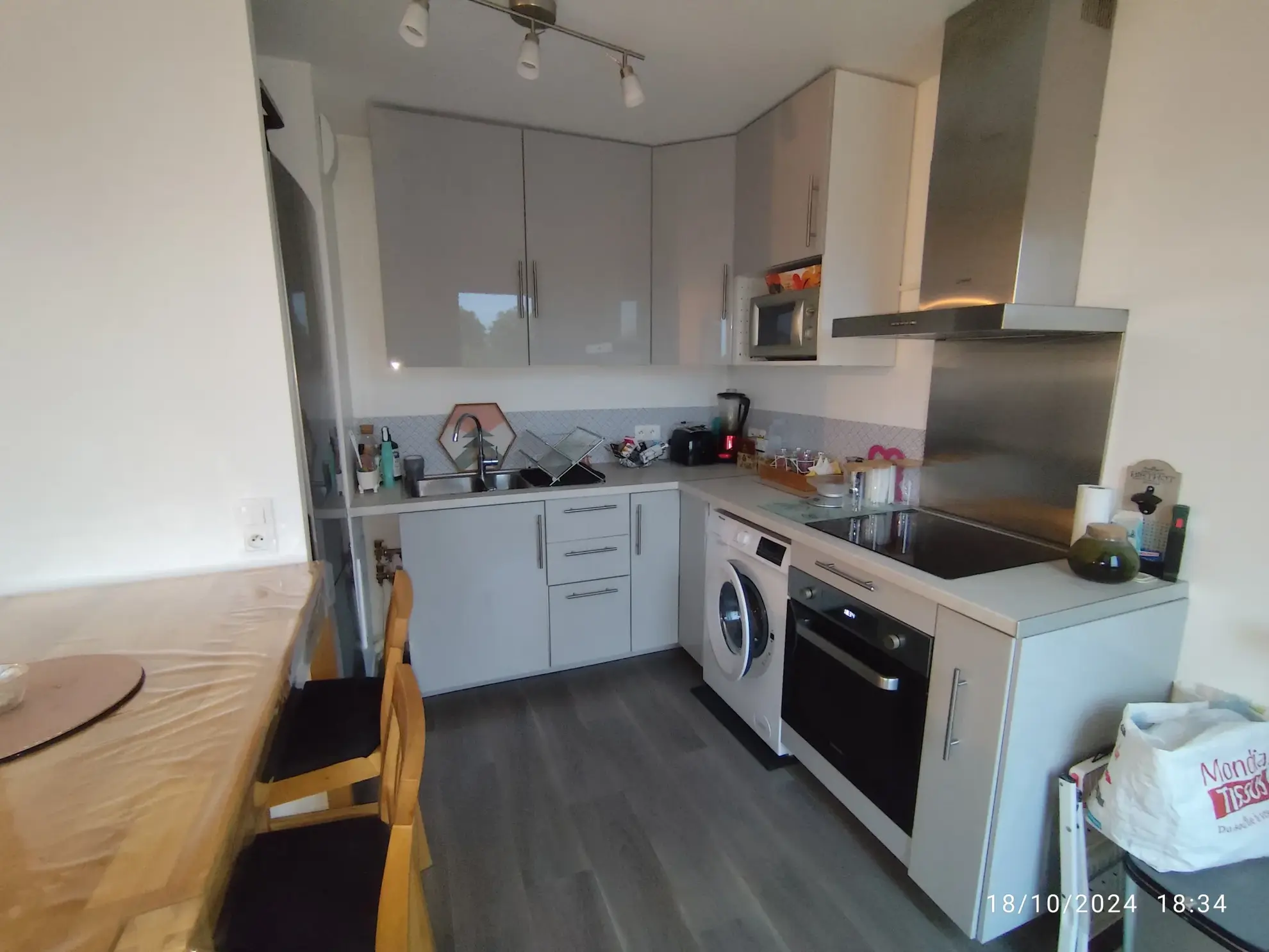 Appartement 2 pièces rénové à Paris 75015 - Idéal pied-à-terre 